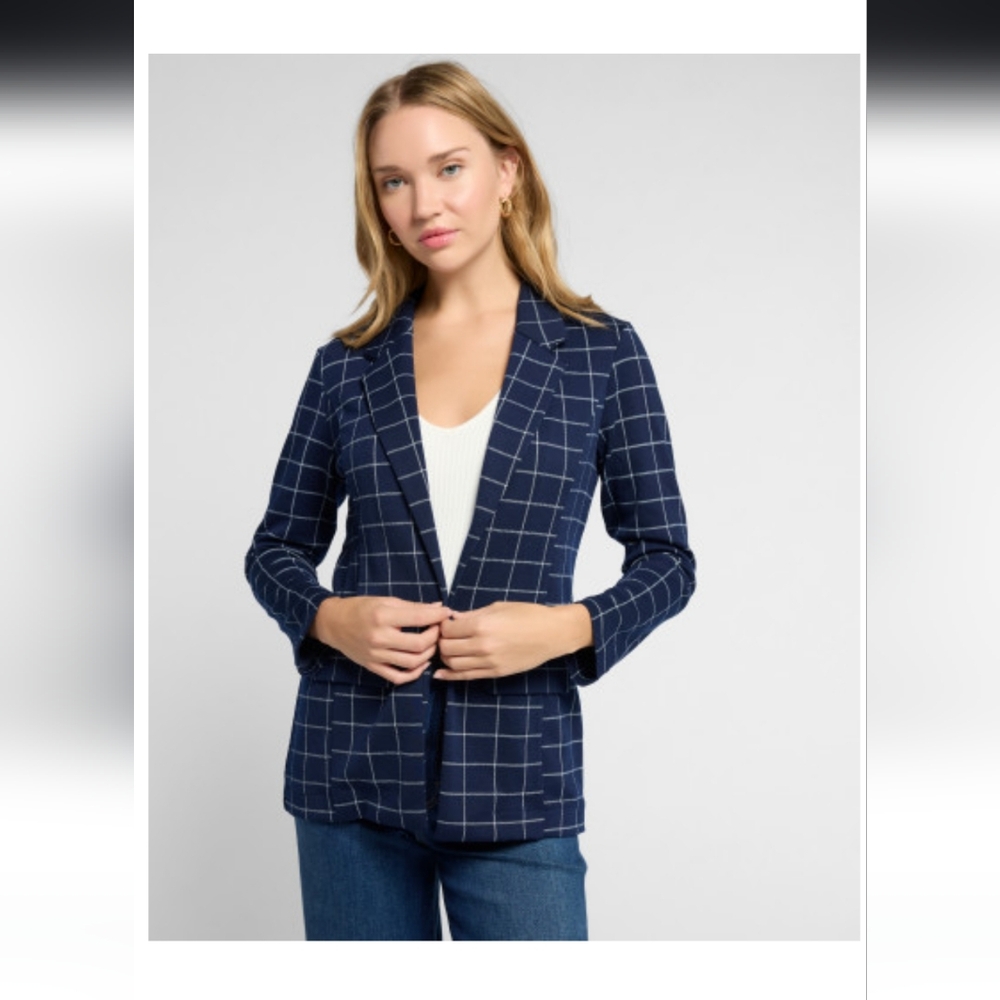 Boyfriend Blazer Size: M (6-8)|Color: Federal Navy Windowpane